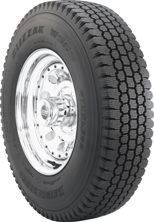 16 Inch Truck Snow Tire Bridgestone LT225/75R16