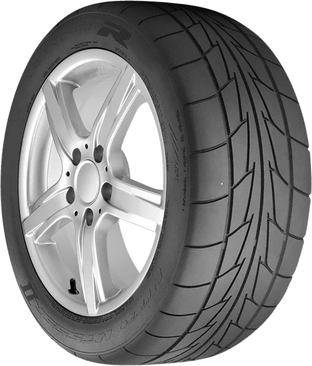 305/40R22 Nitto NT-555R R2 - Performance